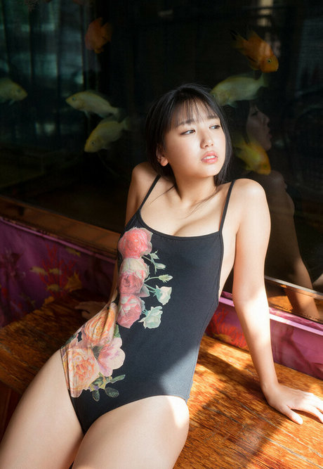 Aika Sawaguchi photo 209