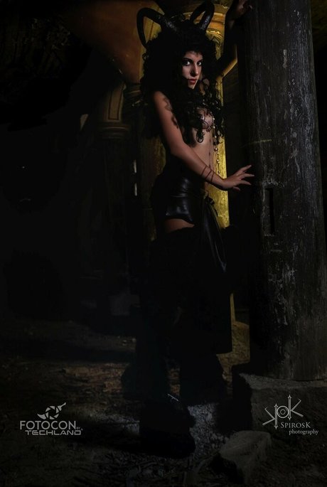 Ailiroy photo 11