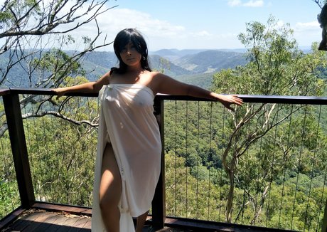 Aiysha Saagar photo 77