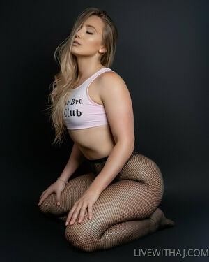 AJ Applegate photo 290