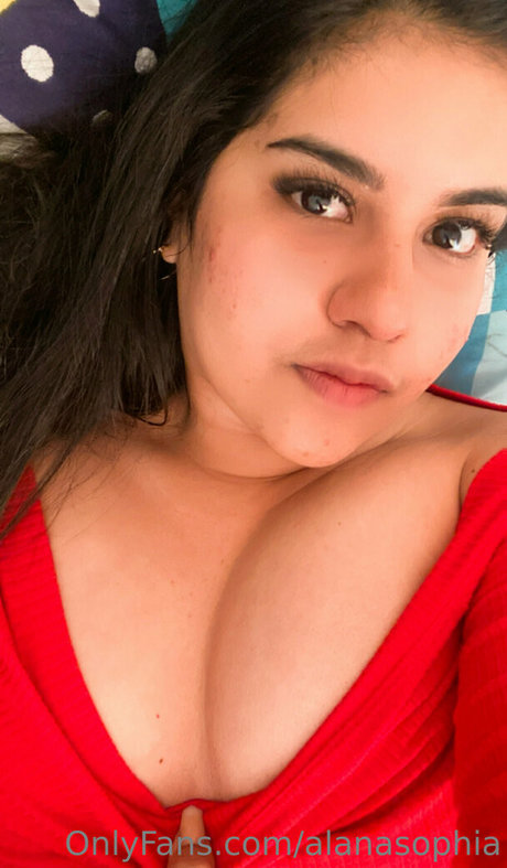 Alanaahot photo 7