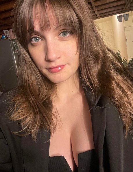 Alanah Mackie photo 51