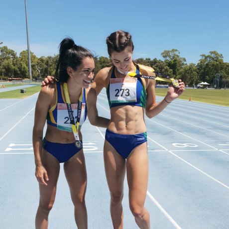 Alanah Yukich photo 20