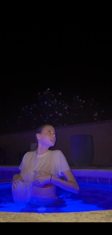 Alannanikolee photo 17