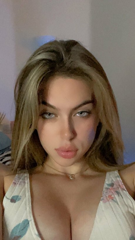 Alannanikolee photo 18
