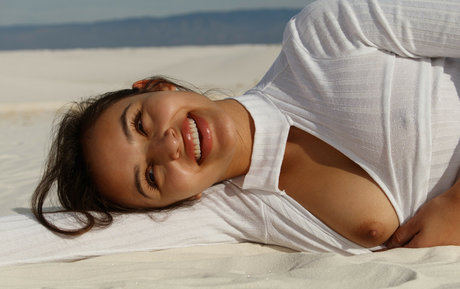 Alejandra Cobos photo 54