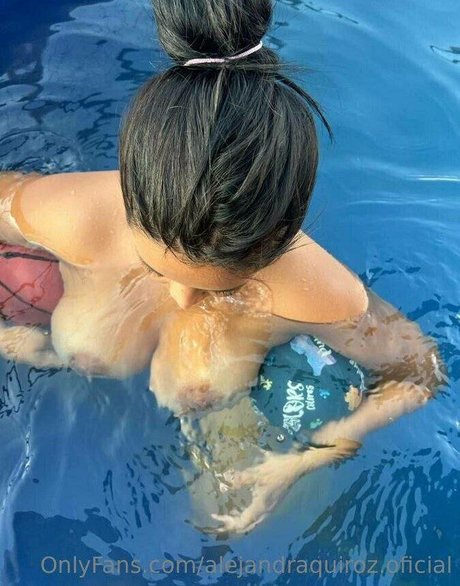 Alejandra Quiroz photo 7
