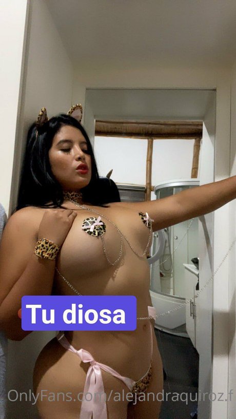 Alejandra Quiroz photo 25
