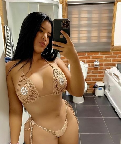 Alejandra Quiroz photo 72