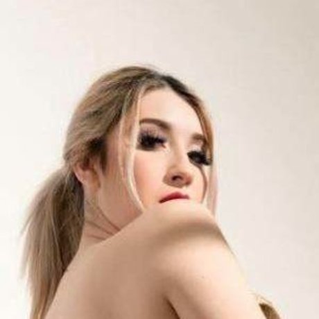 Alejandra Trillo photo 13