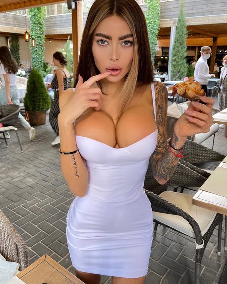 Alena Omovych photo 141