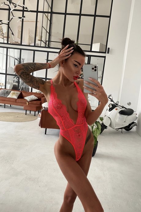 Alena Omovych photo 216