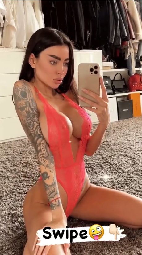 Alena Omovych photo 259