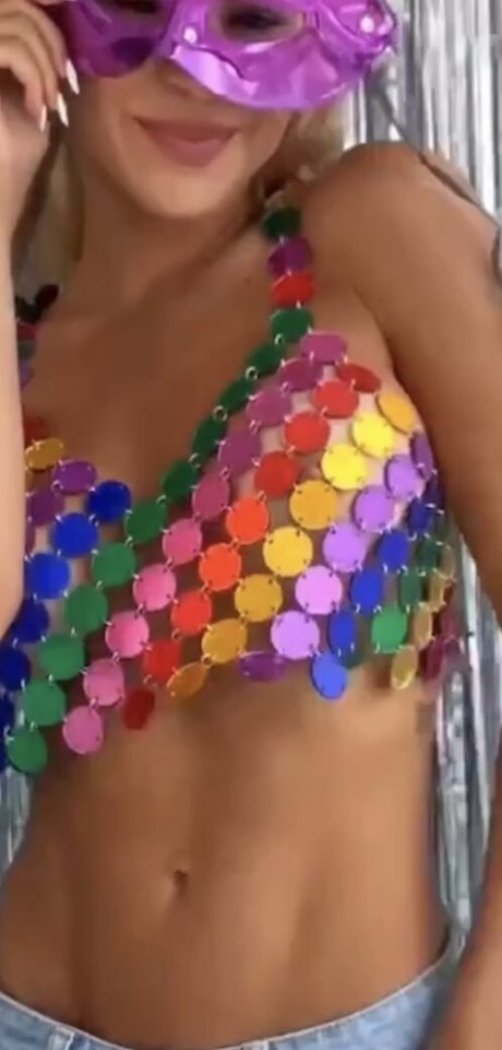 Alessandra Prado photo 8