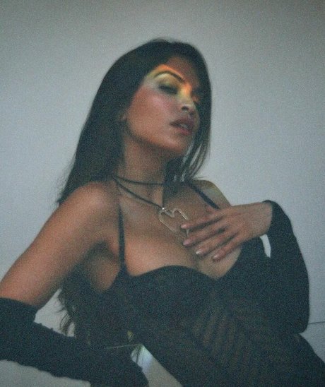 Alessandra Sironi photo 21