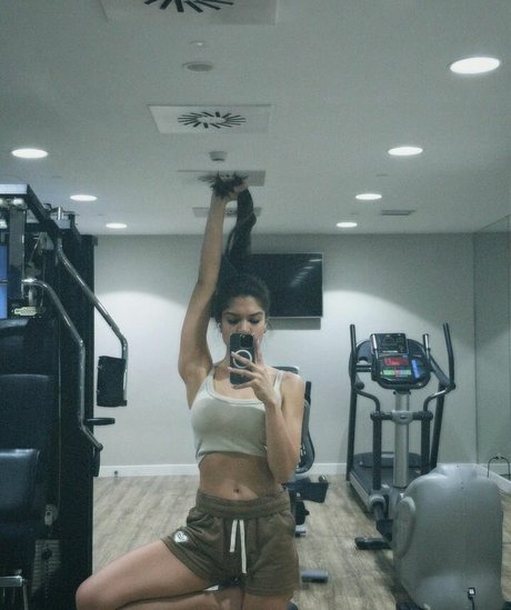 Alessandra Sironi photo 37