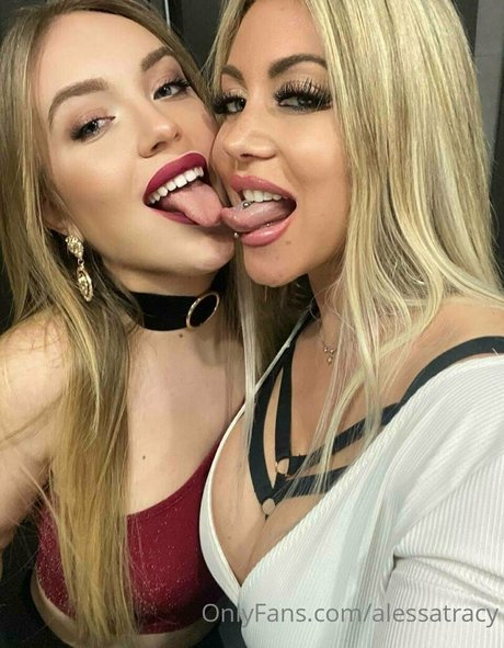 Alessatracy photo 304