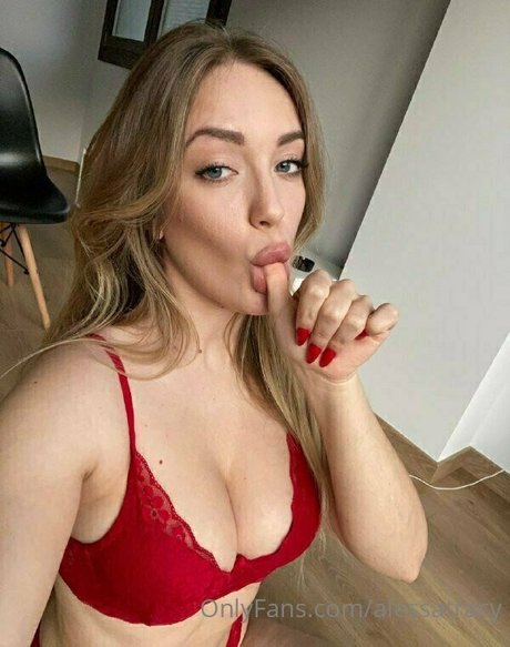 Alessatracy photo 350