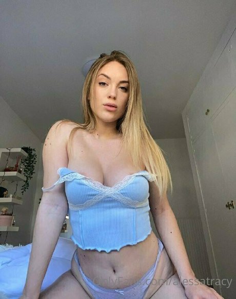 Alessatracy photo 355