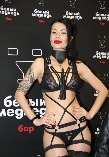 Alesya Vidnova Pena photo 25