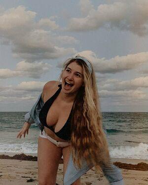 Alex B photo 71