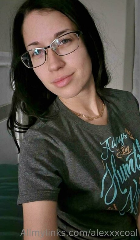 Alex Coal photo 40