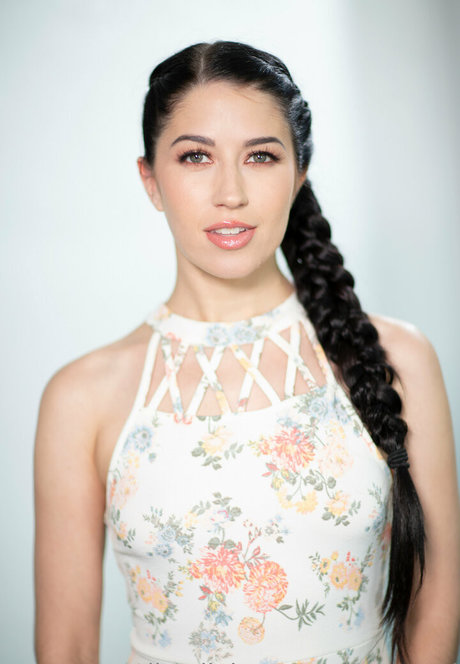 Alex Coal photo 1055