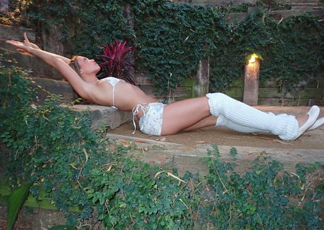 Alex Janai photo 368