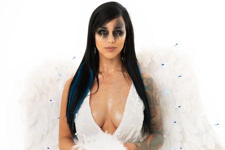 Alex Zedra photo 110
