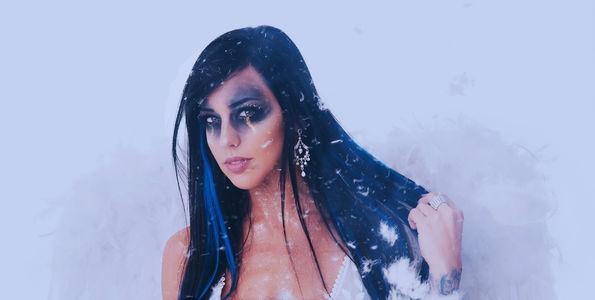 Alex Zedra photo 115