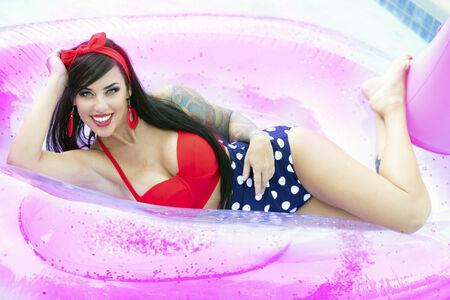Alex Zedra photo 331