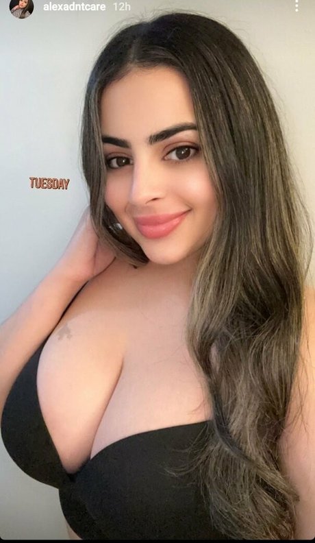 Alexa Attias photo 15