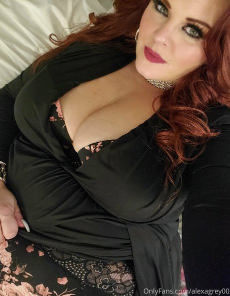 Alexagrey00 photo 1
