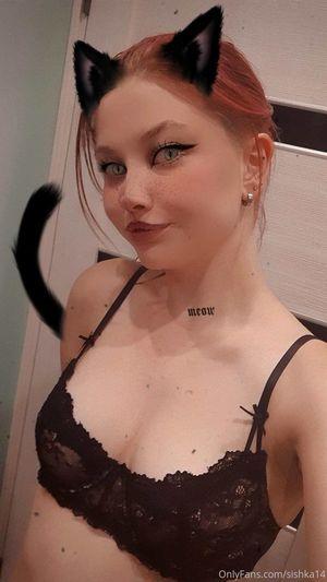 Alexandra Bessonova photo 40