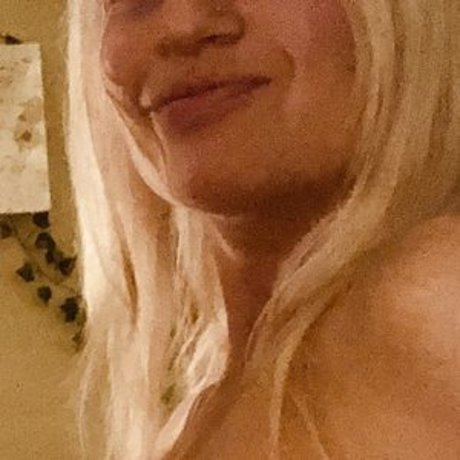 Alexandra Rose photo 84