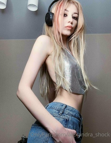 Alexandra_shock photo 57
