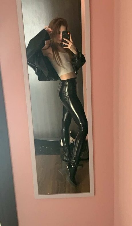 Alexandra_shock photo 92