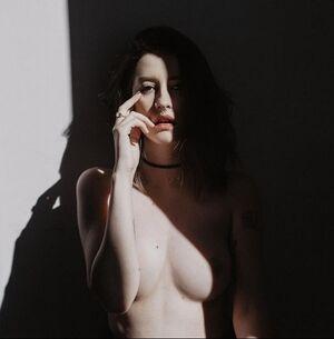 Alexia Pimentel photo 53