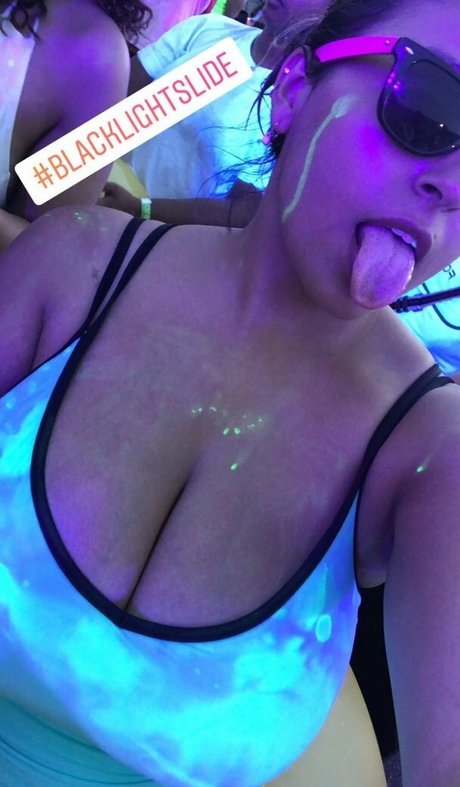 Alexis photo 63