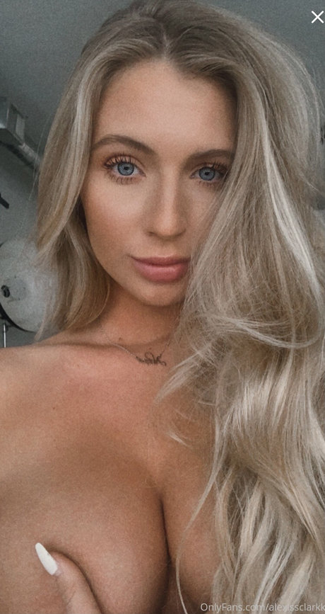 Alexis Clark photo 53