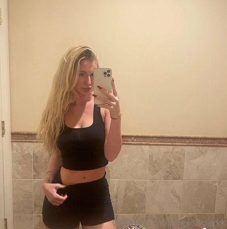 Alexis Clark photo 151