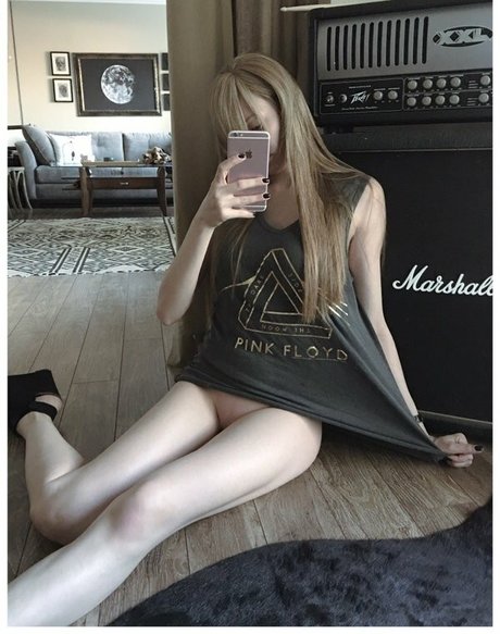 Alexis Kline photo 187