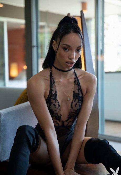 Alexis Tae photo 23