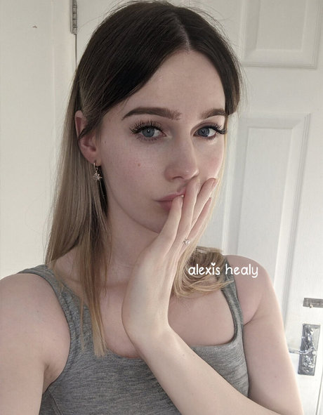 AlexisHealy photo 102