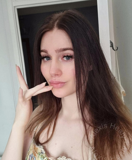 AlexisHealy photo 104