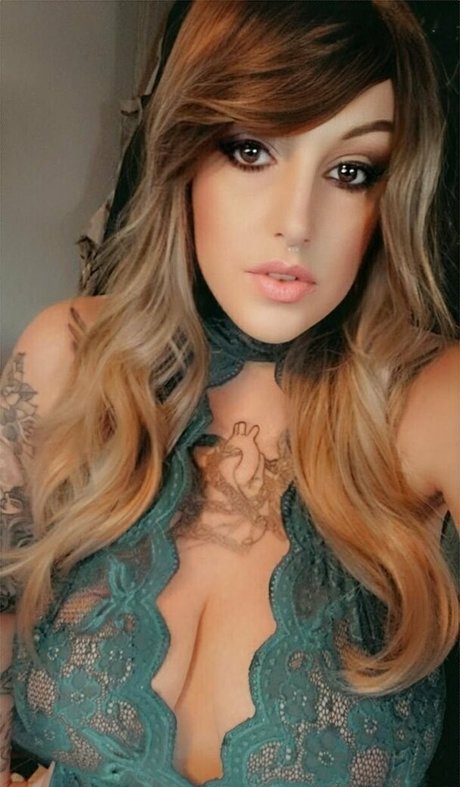 Alexiwildexxx photo 51