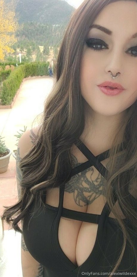Alexiwildexxx photo 174