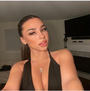 Alexuh1 photo 25