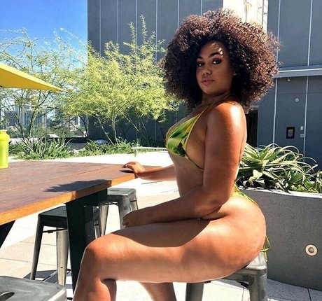Alexus Danisha photo 19