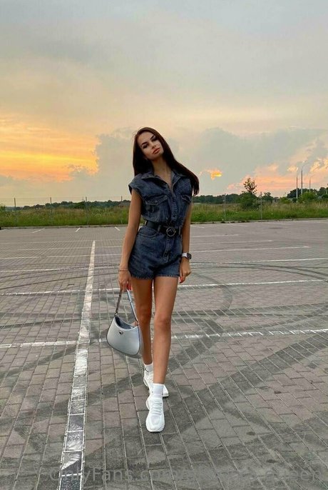 Alexxxa.queen photo 87